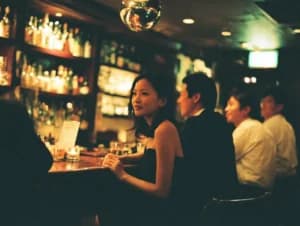 スナックは一人でも行ける？｜初心者が不安にならなくていい理由